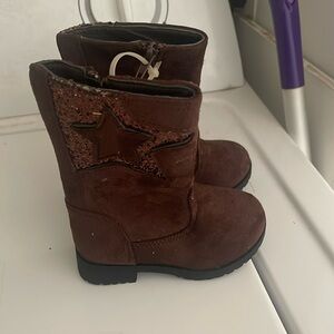 Baby girl boots